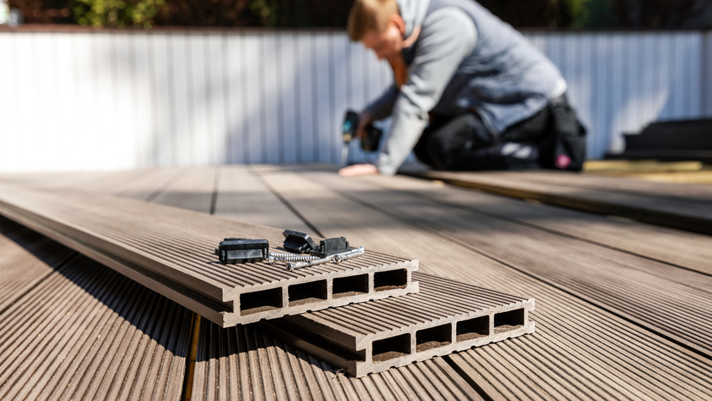 plastic decking installation