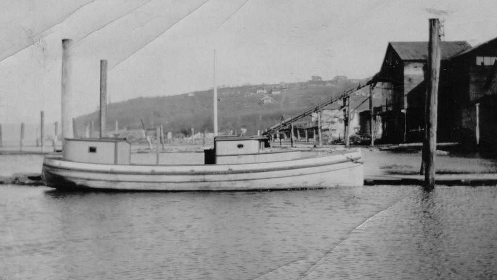 Great grandpa Smith's boat at Hastings Wharf, 1918